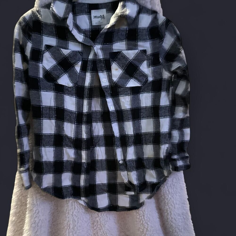 Mudd Clothing Girl's Shirt